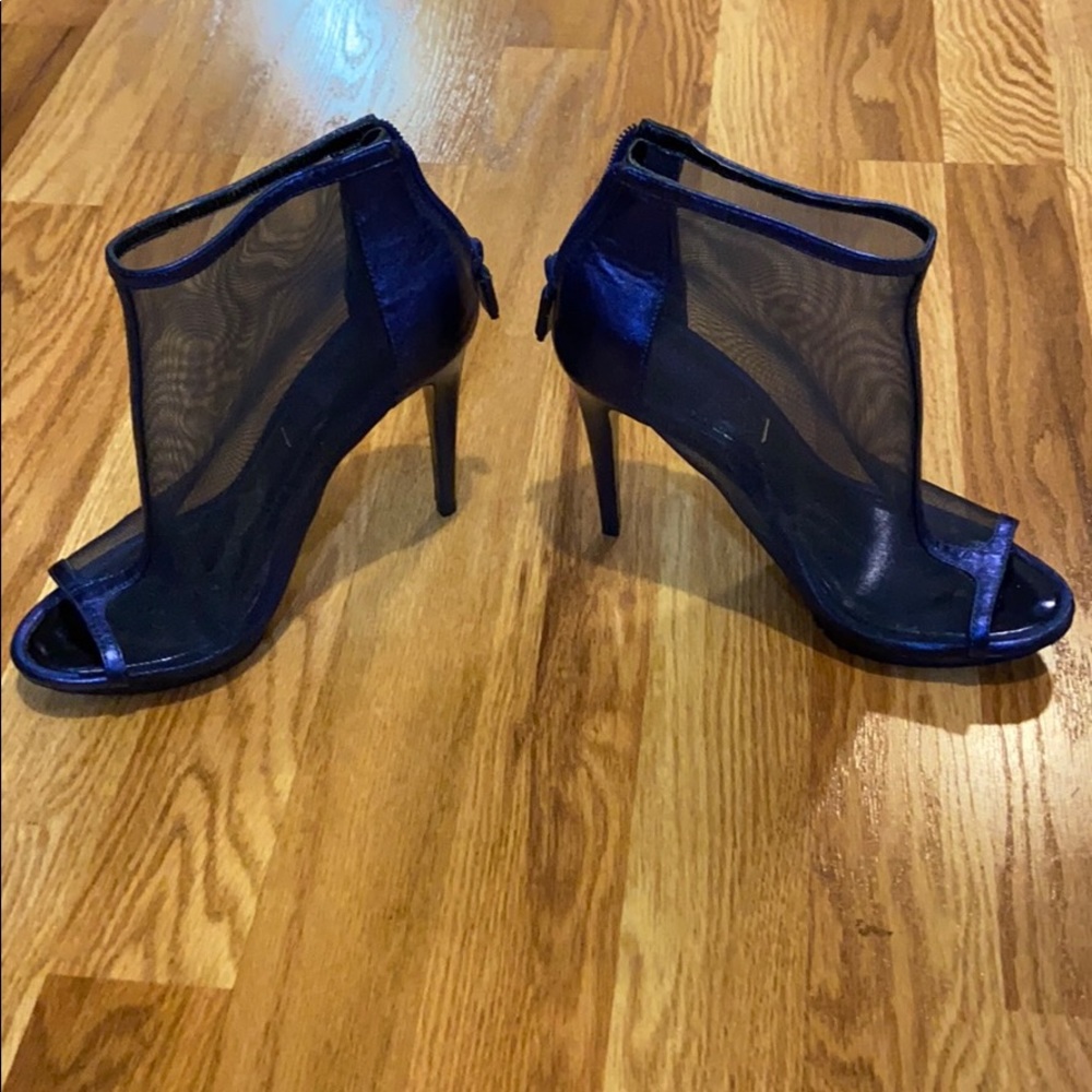 ❤️SALE!❤️ Like New BCBGMAXAZRIA Blue Heels 6.5